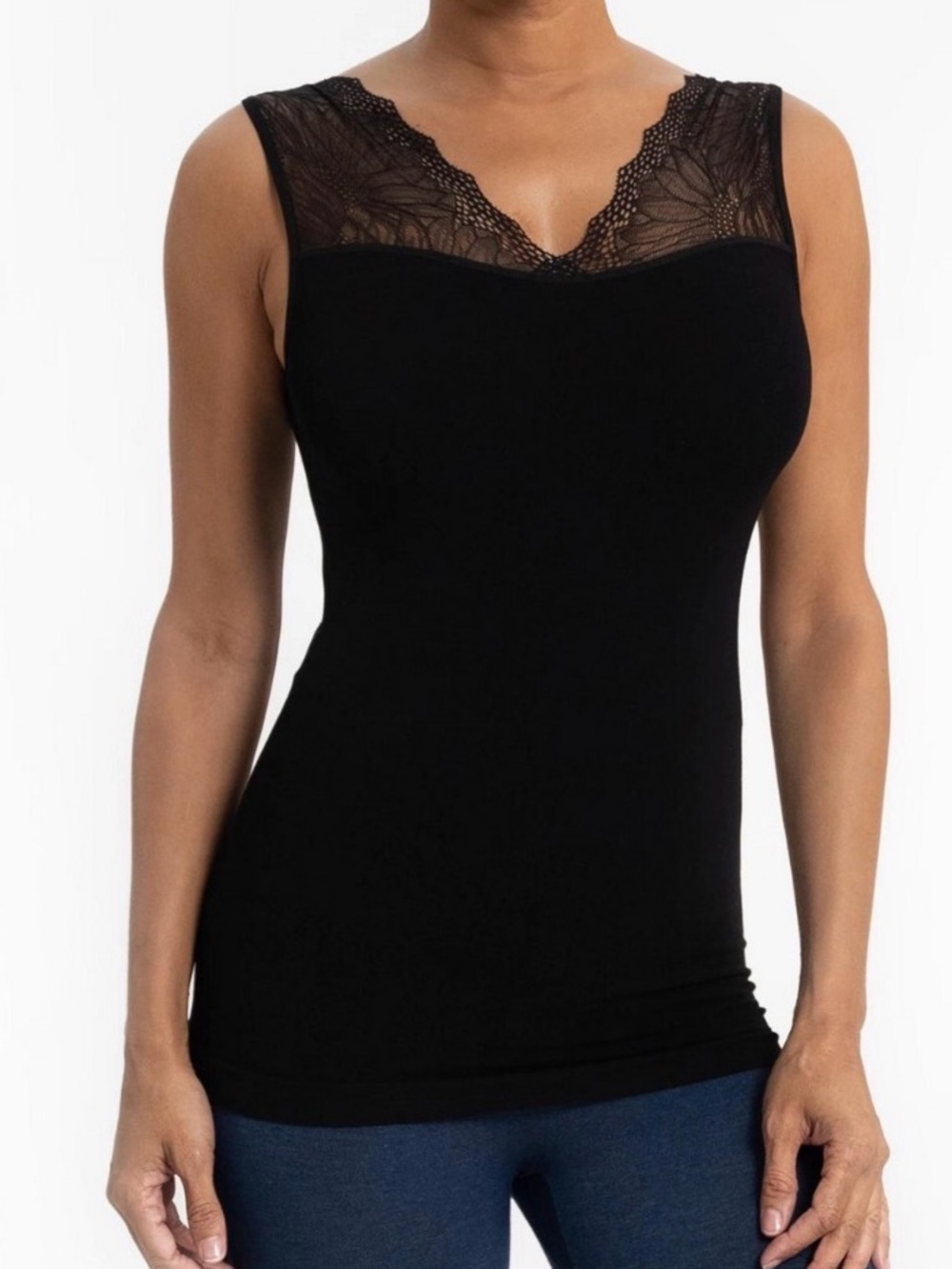 Elietian Lace Neck Seamless One-Size Camisole Tank Black